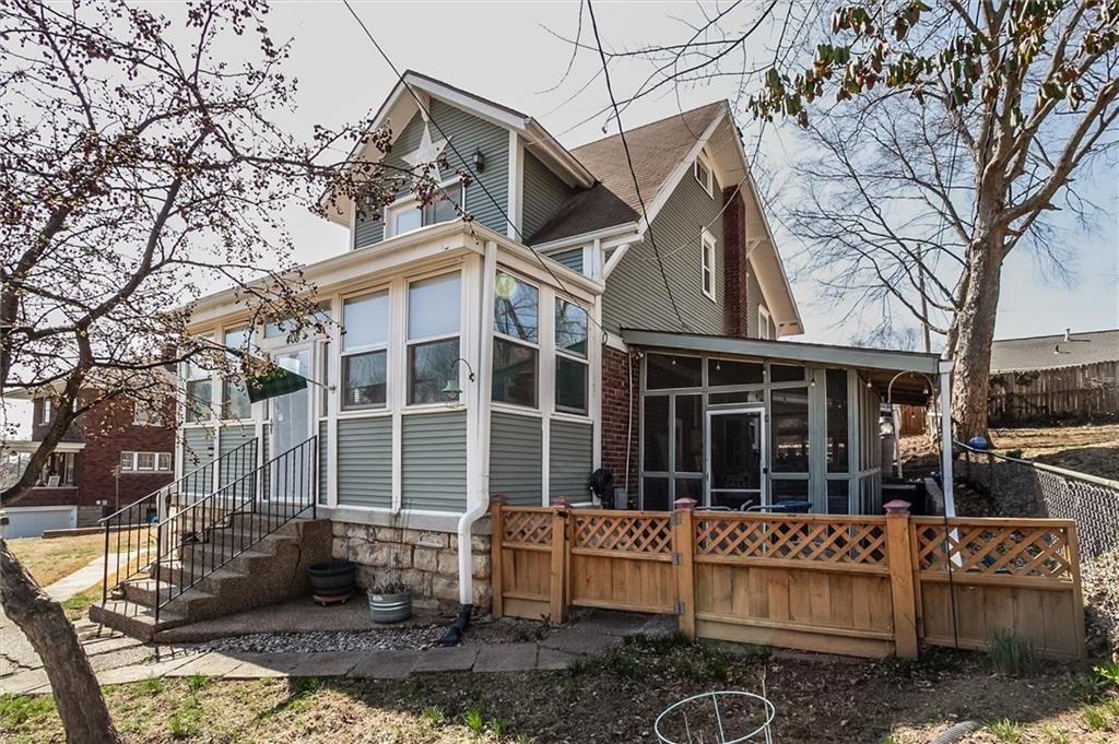 408 N Lightburne Street — photo 5