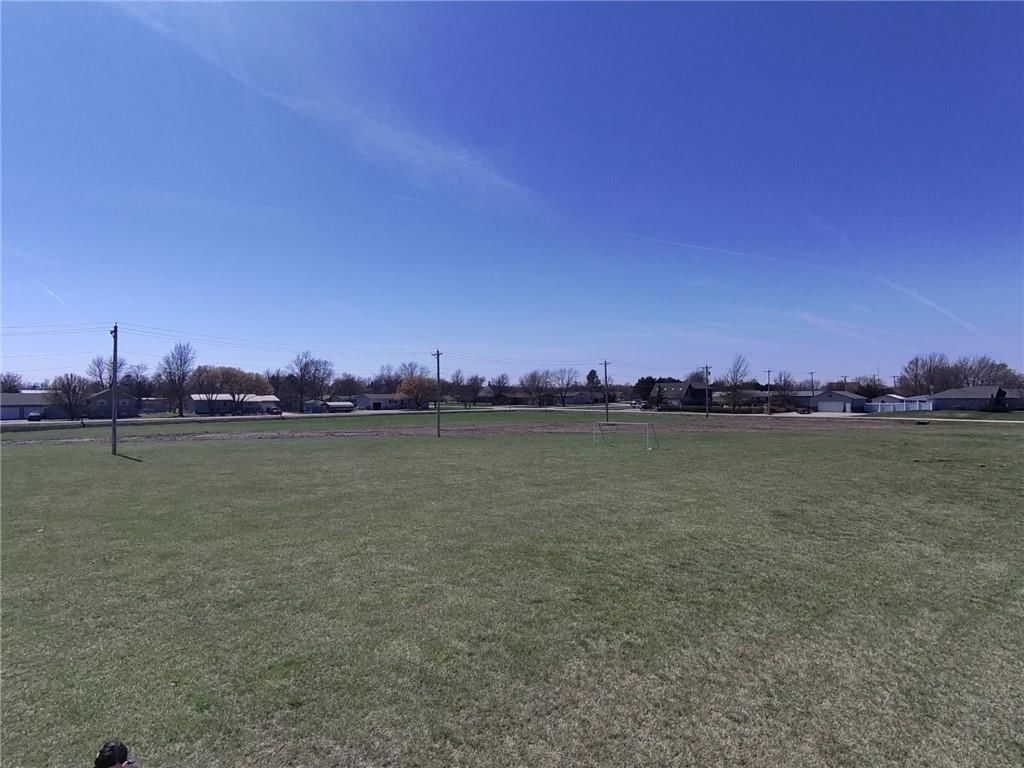 00005 Martindale Street — photo 4