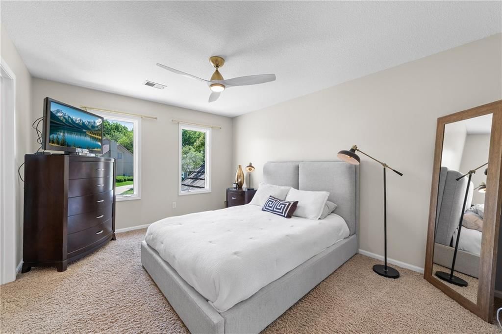 14601 Carter Street — photo 43