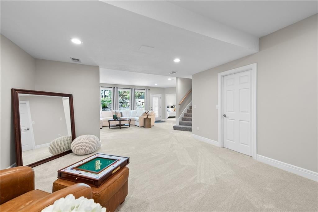 14601 Carter Street — photo 59