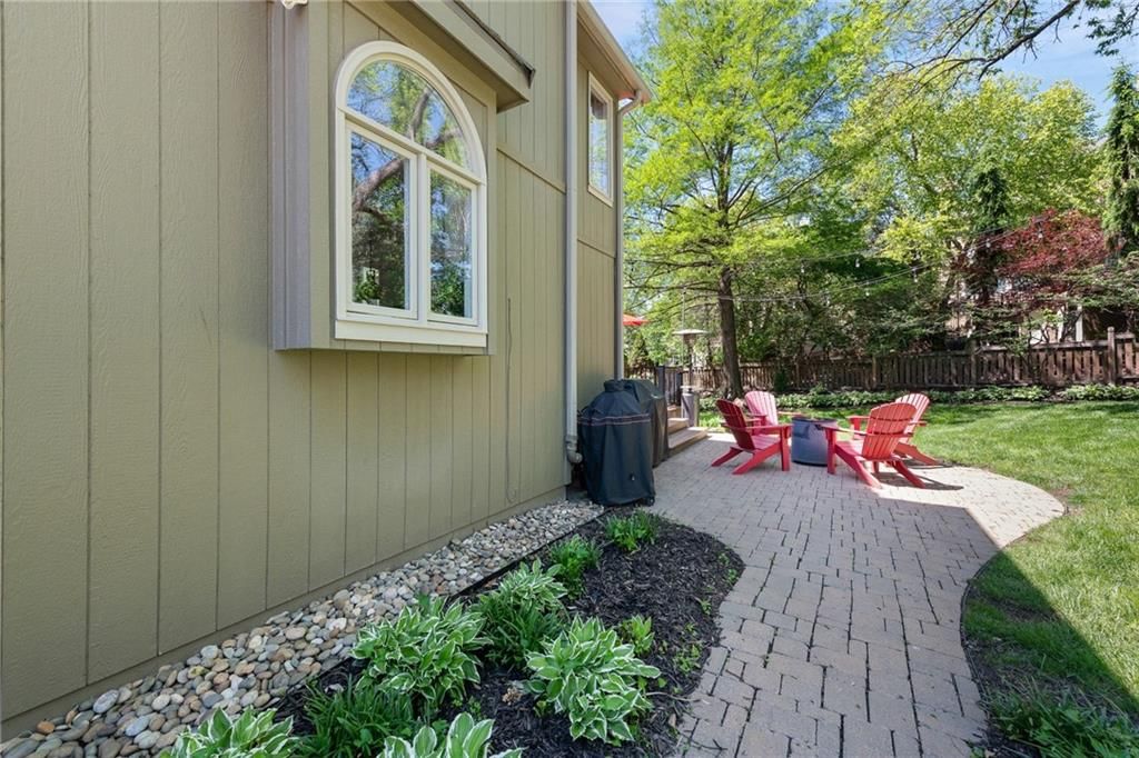 14601 Carter Street — photo 79