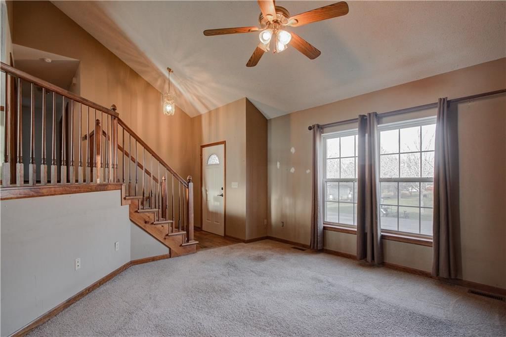 202 N Texas Street — photo 10
