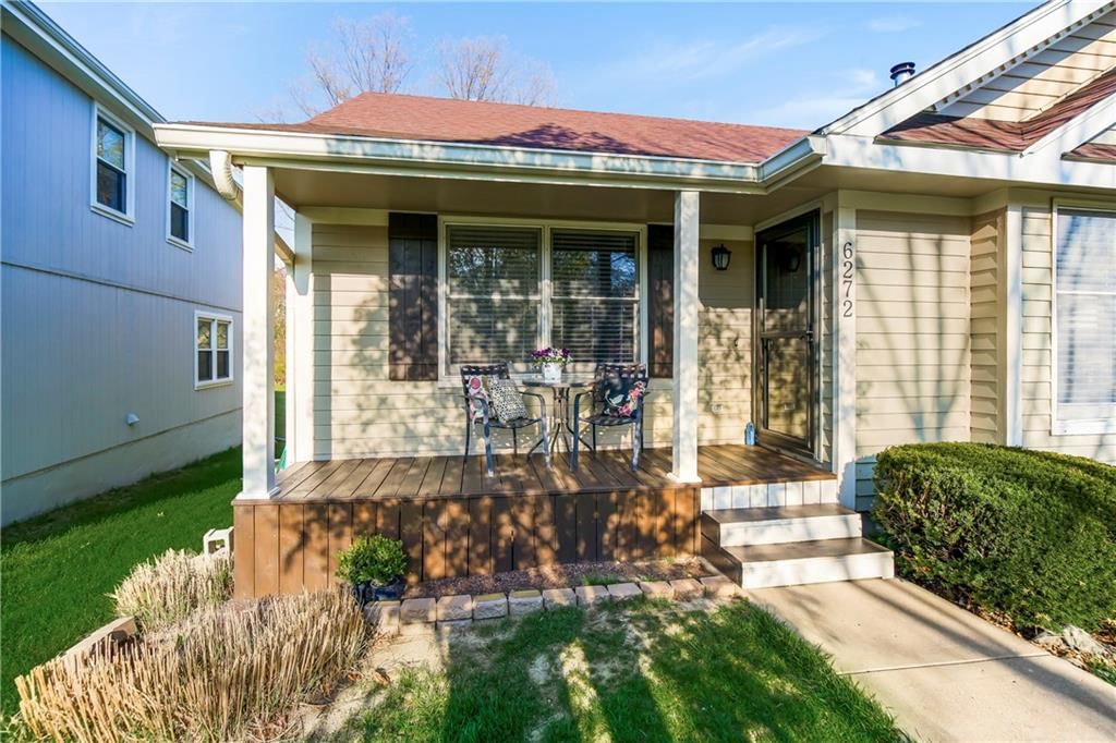 6272 N Holly Street — photo 3
