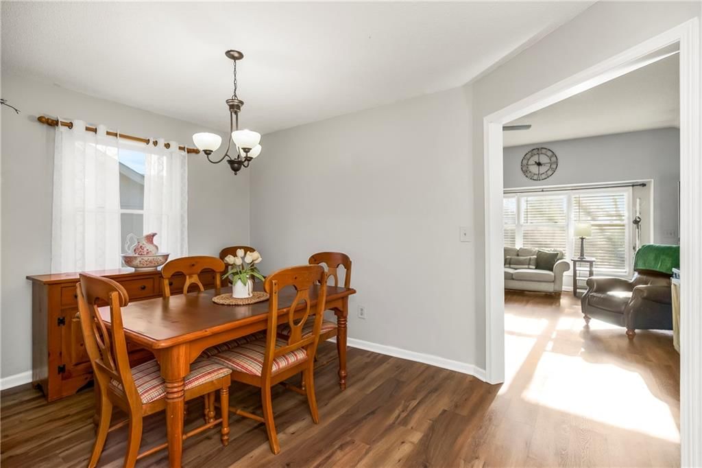 6272 N Holly Street — photo 9