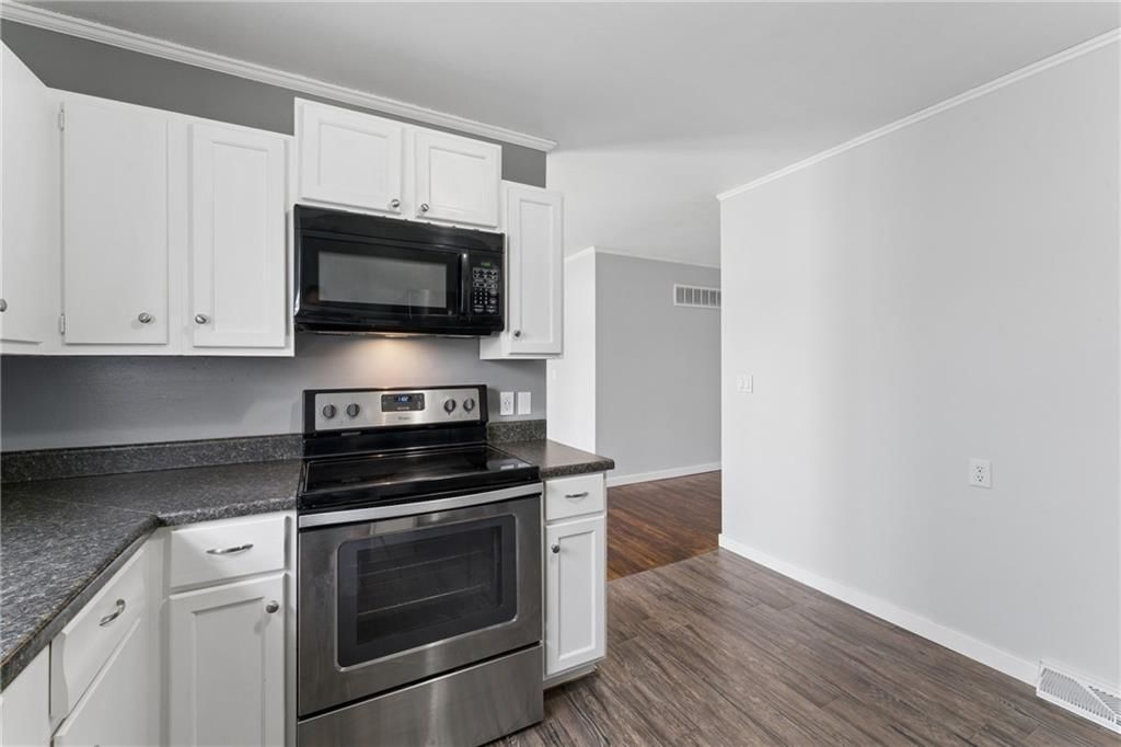 7940 NE 55th Street — photo 12