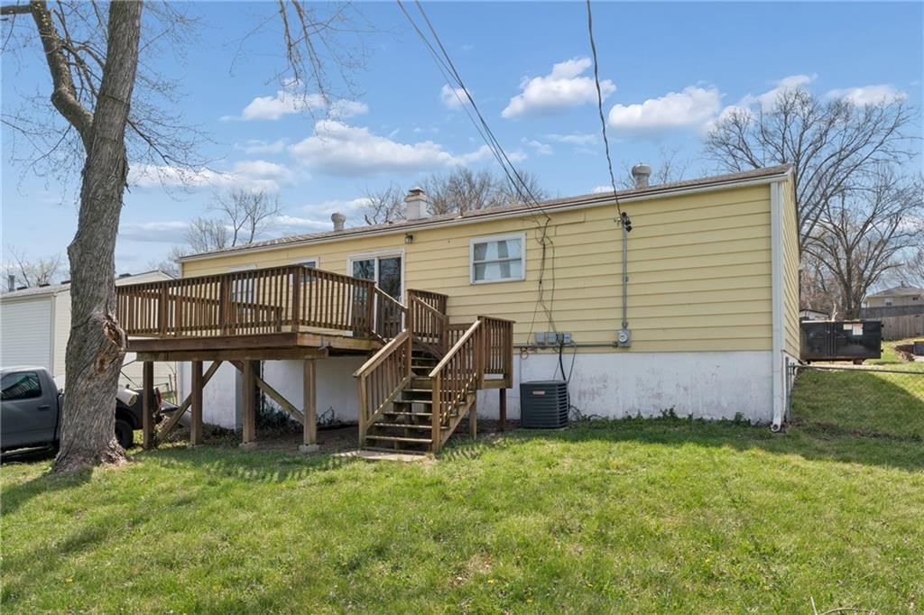 7940 NE 55th Street — photo 33