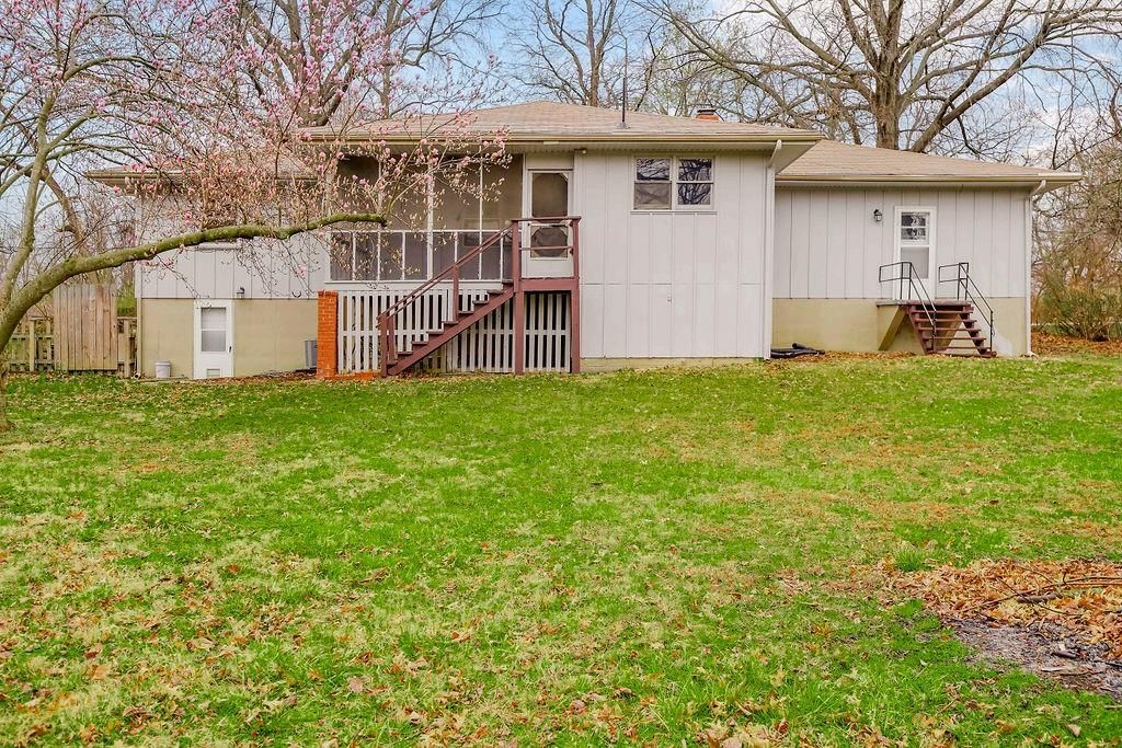 13419 Parker Avenue — photo 24