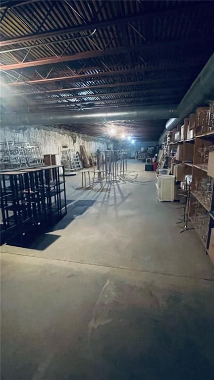 514 Commercial Street — photo 41