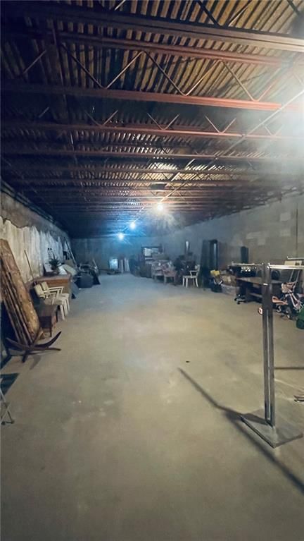514 Commercial Street — photo 43