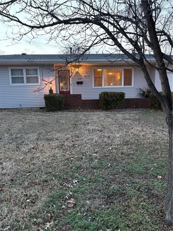 719 S Larson Avenue — photo 4