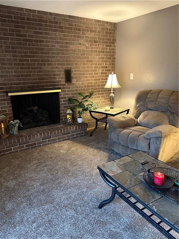 719 S Larson Avenue — photo 11
