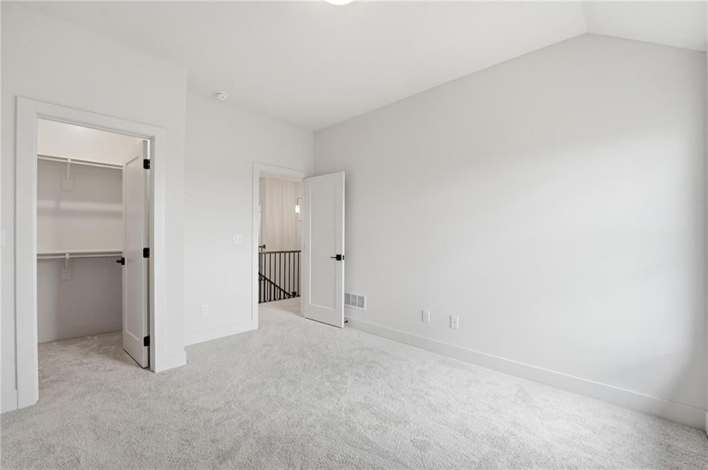 10411 N Liberty Street — photo 39