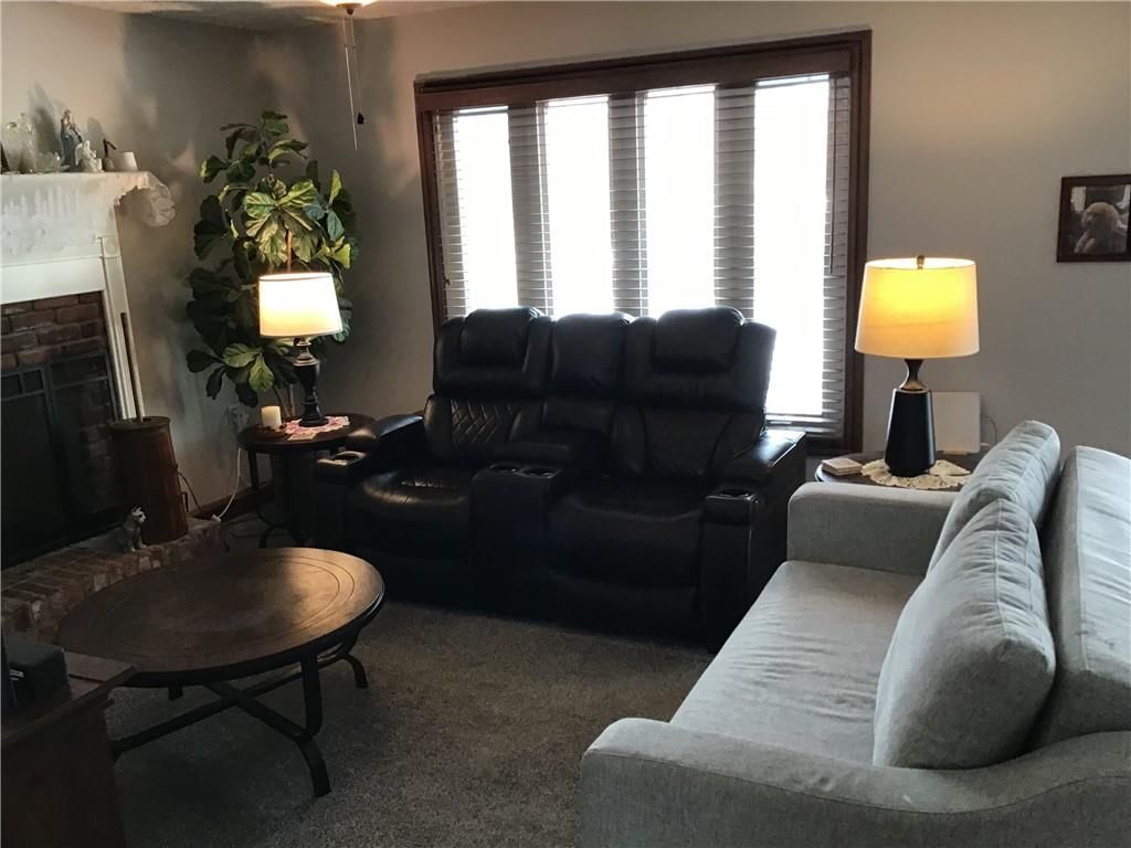 8395 NW WAUKOMIS Drive — photo 4