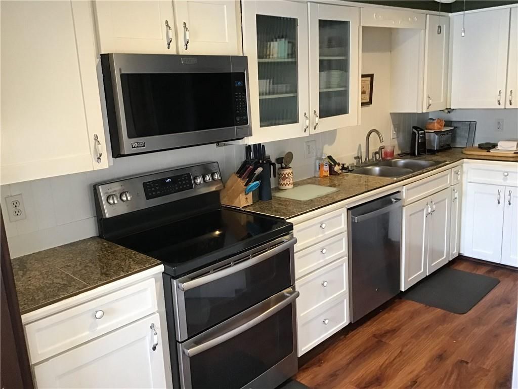 8395 NW WAUKOMIS Drive — photo 6