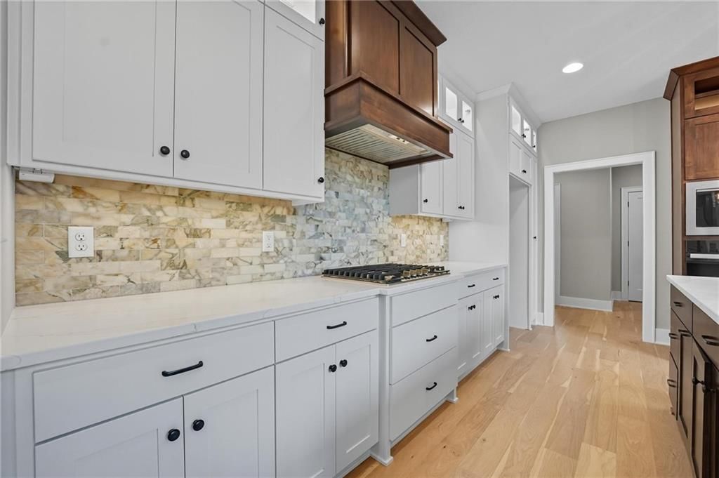 10407 N Liberty Street — photo 13