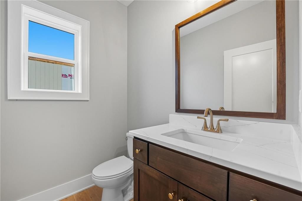 10407 N Liberty Street — photo 19