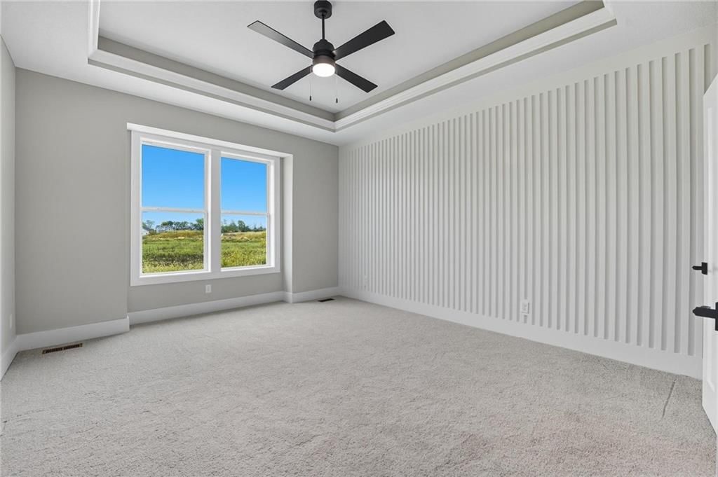 10407 N Liberty Street — photo 21