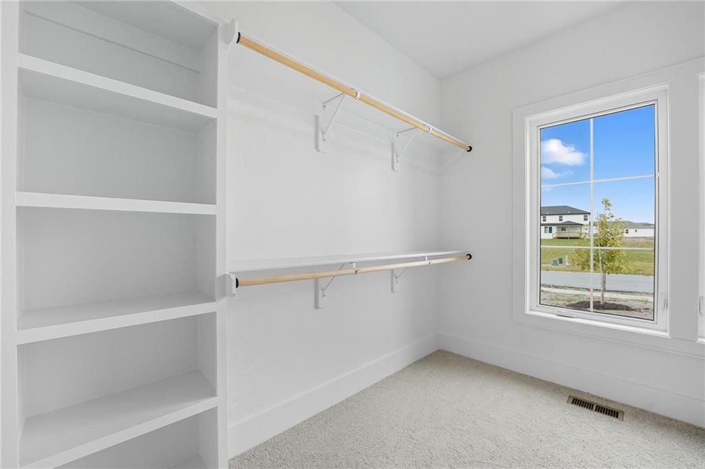 10407 N Liberty Street — photo 26