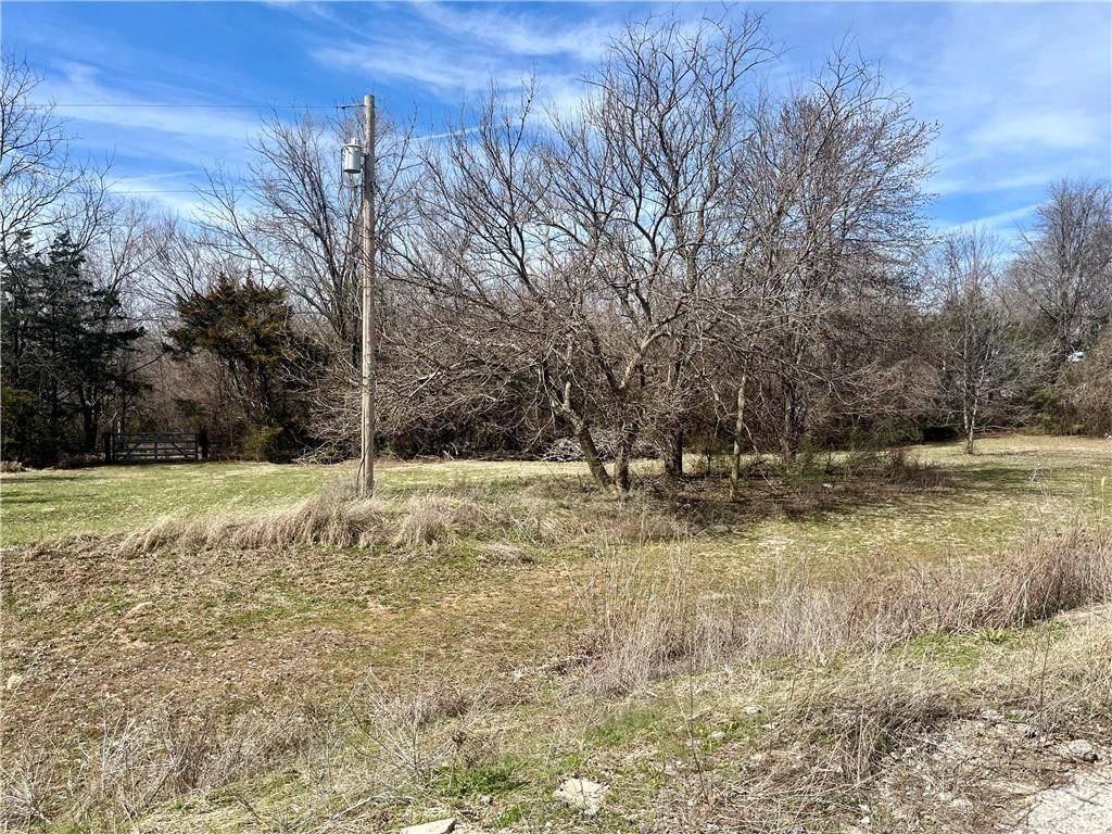 19206 Metcalf Avenue — photo 6