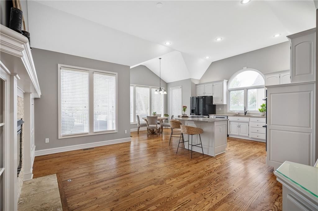 9201 W 145th Street — photo 15