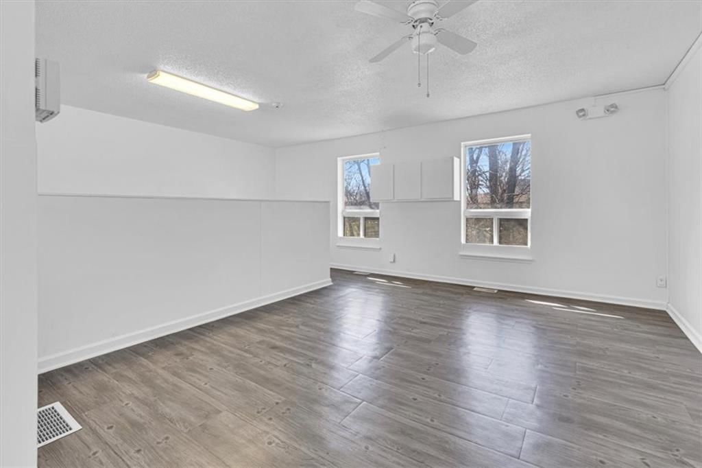 205 Southbrook Parkway — photo 12