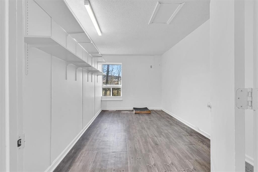 205 Southbrook Parkway — photo 13