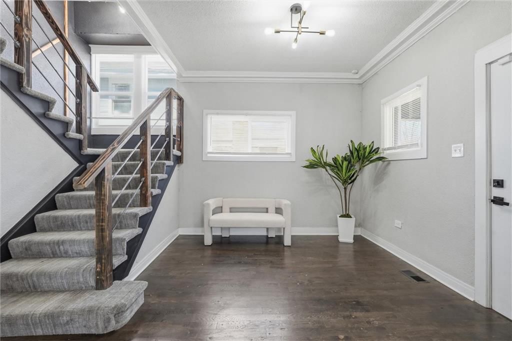 2638 Benton Boulevard — photo 6