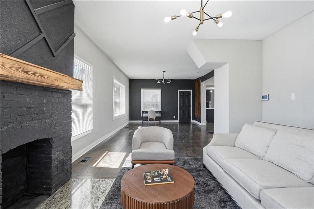 2638 Benton Boulevard — photo 11