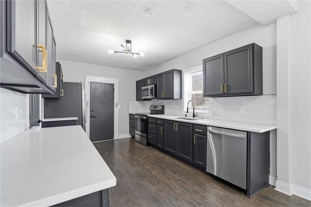 2638 Benton Boulevard — photo 23