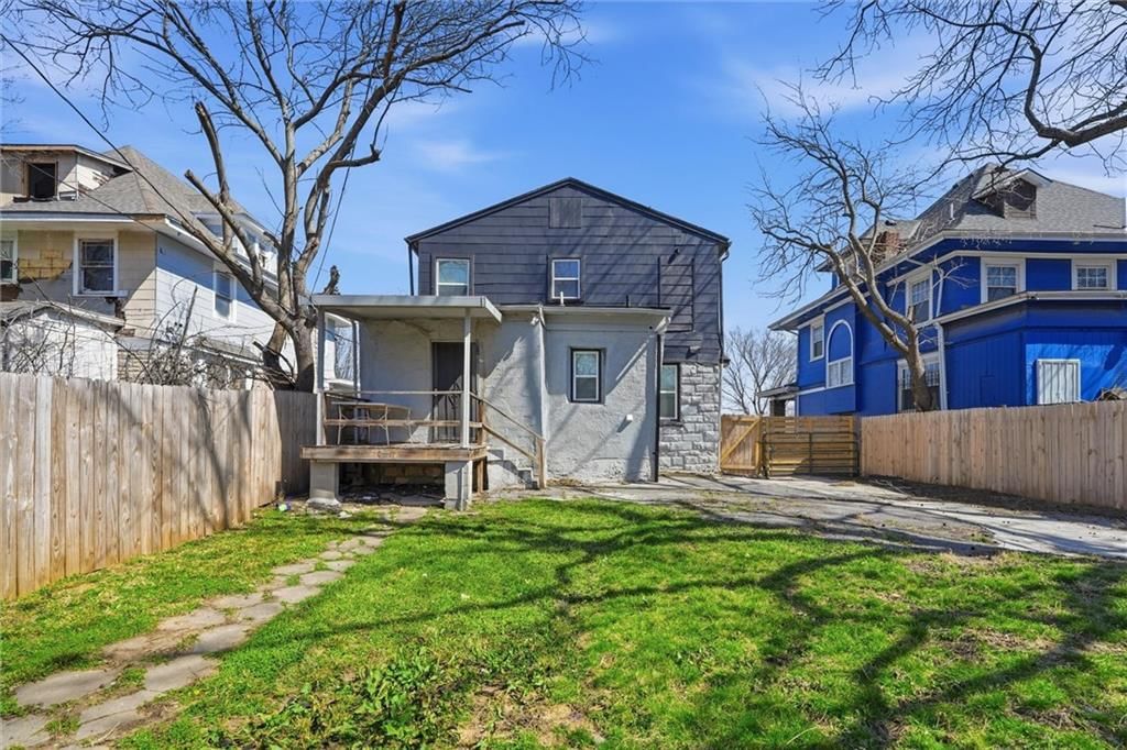 2638 Benton Boulevard — photo 40