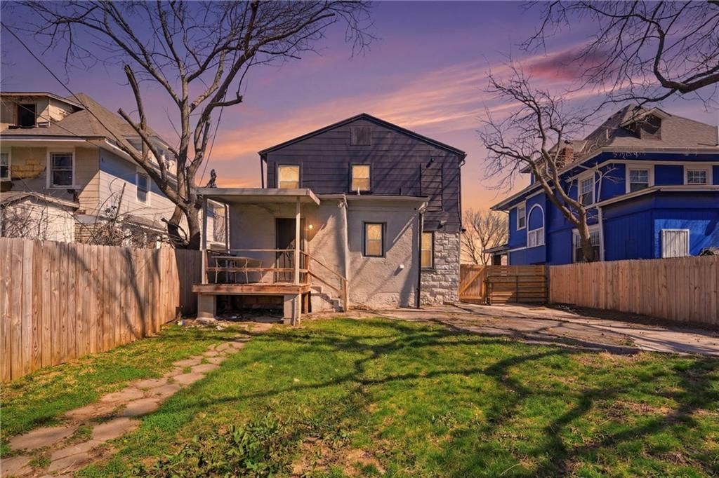 2638 Benton Boulevard — photo 41