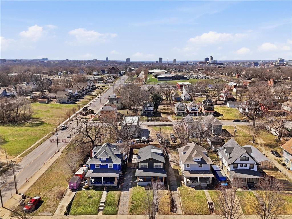 2638 Benton Boulevard — photo 43