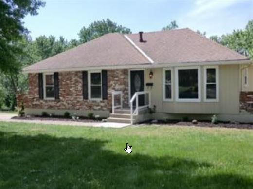10716 BELLAIRE Avenue — photo 1