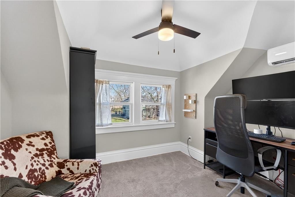 3527 Forest Avenue — photo 38
