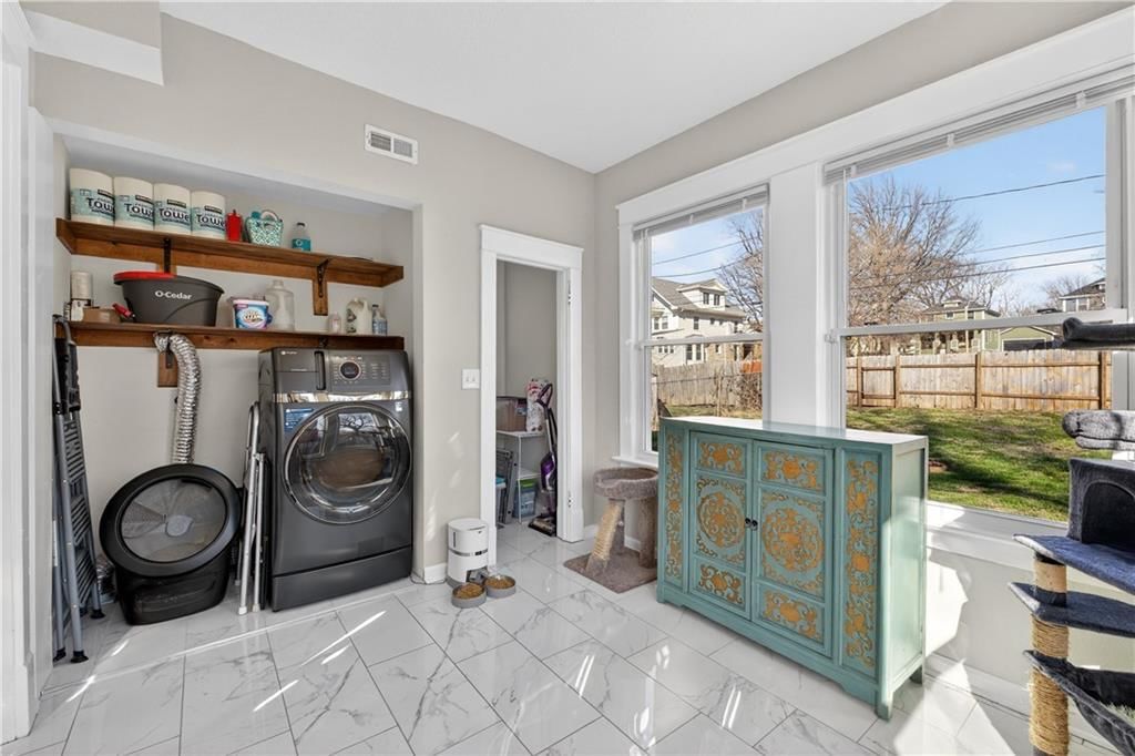 3527 Forest Avenue — photo 40