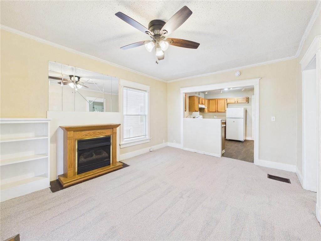 2424 Norton Avenue — photo 2