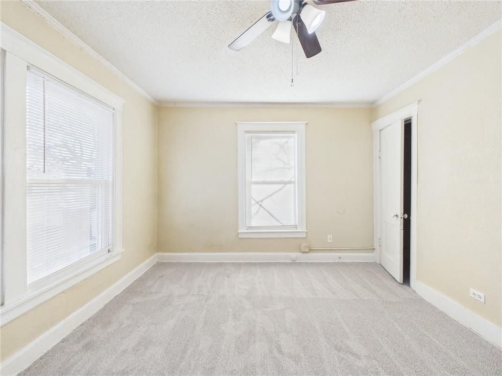 2424 Norton Avenue — photo 13