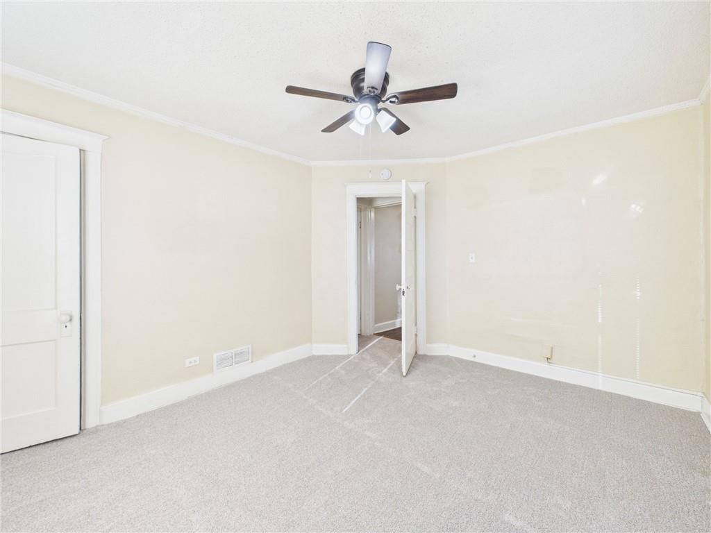 2424 Norton Avenue — photo 16
