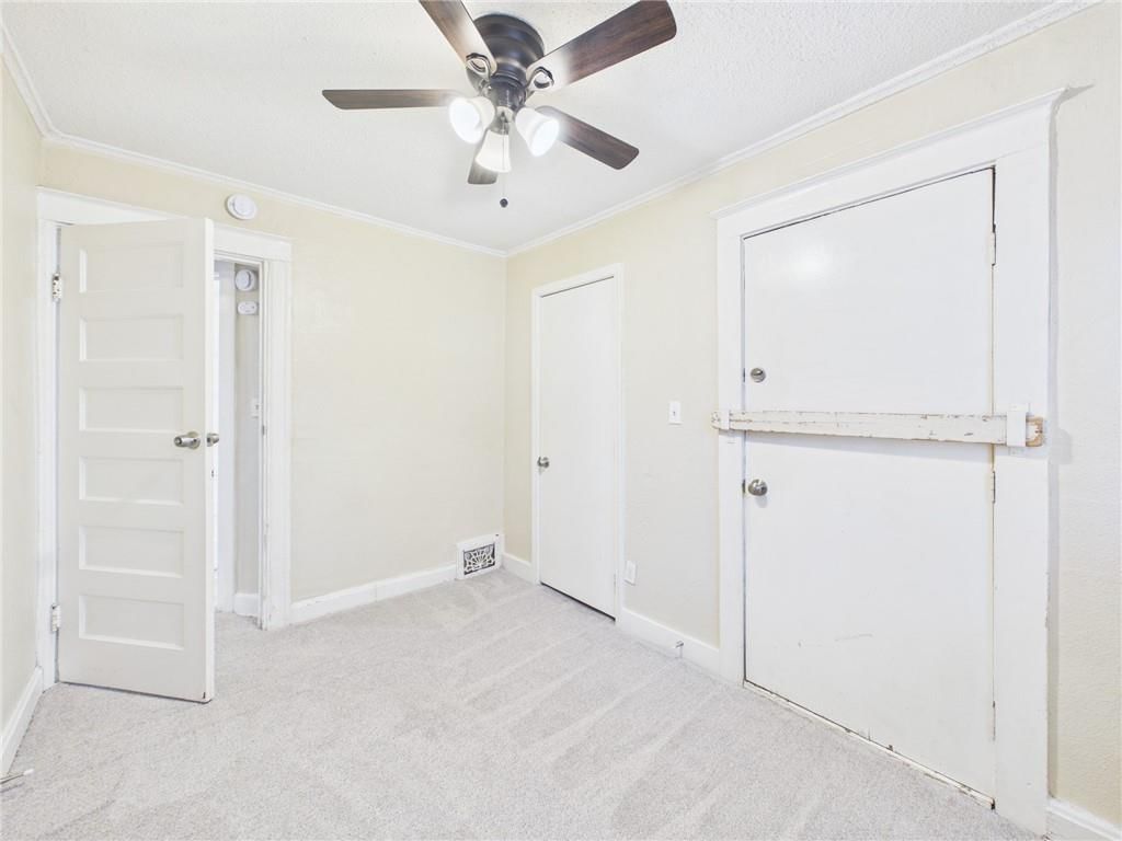 2424 Norton Avenue — photo 19