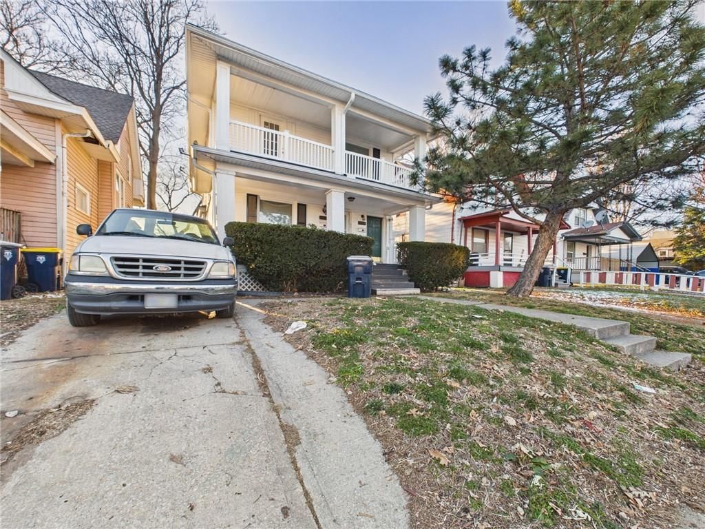 2424 Norton Avenue — photo 29