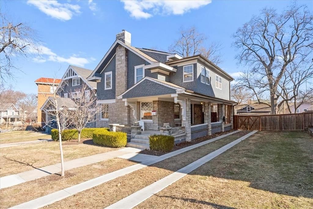 2819 Campbell Street — photo 2