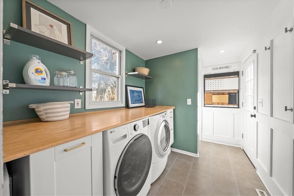 2819 Campbell Street — photo 16