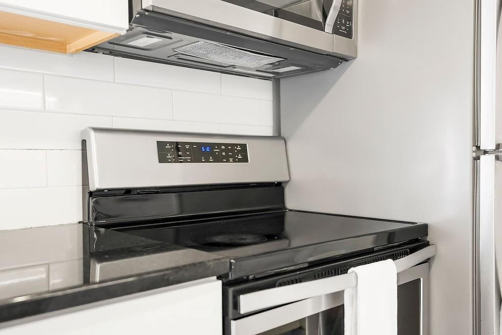 1421 Cherokee Street — photo 9