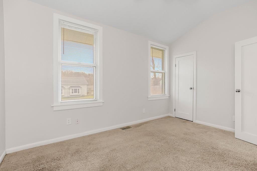 1421 Cherokee Street — photo 11