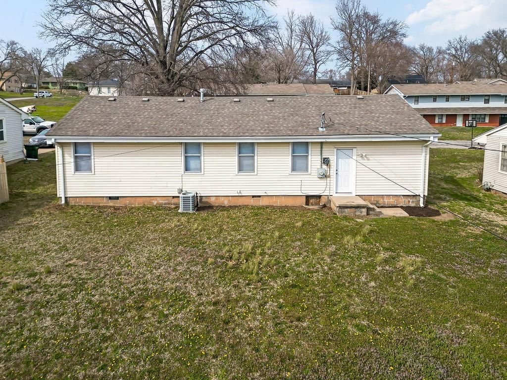 1421 Cherokee Street — photo 26