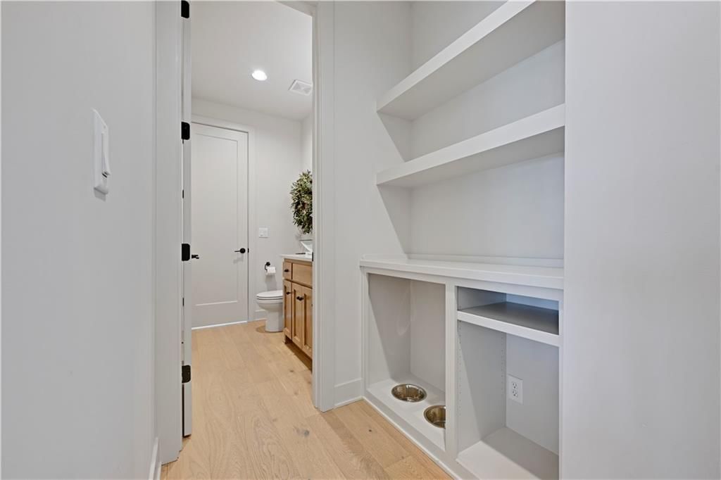 17021 Magnolia Street — photo 11