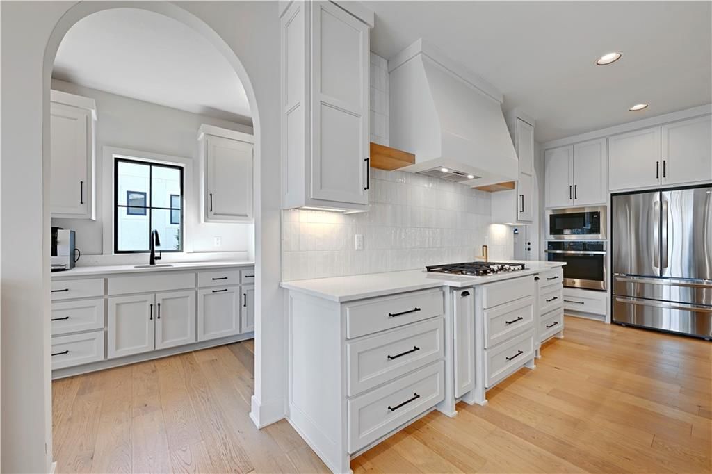 17021 Magnolia Street — photo 24