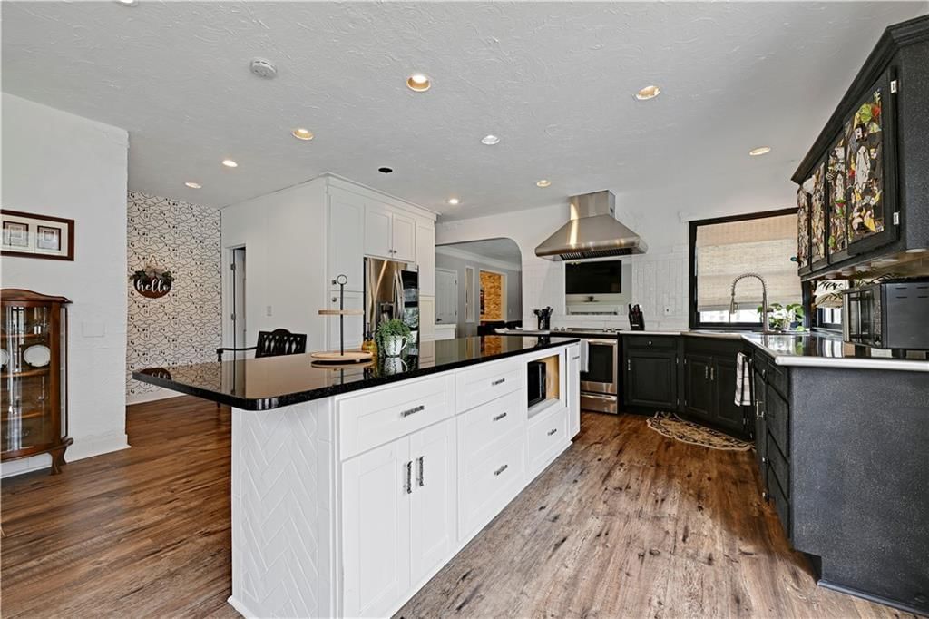 12909 Reeder Street — photo 8