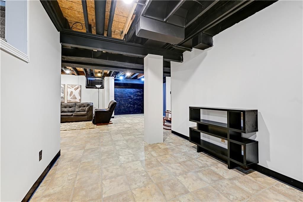 12909 Reeder Street — photo 33