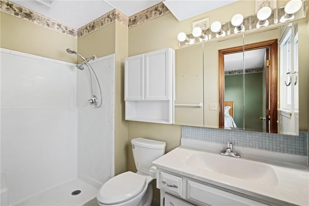 4528 N 93rd Street — photo 23